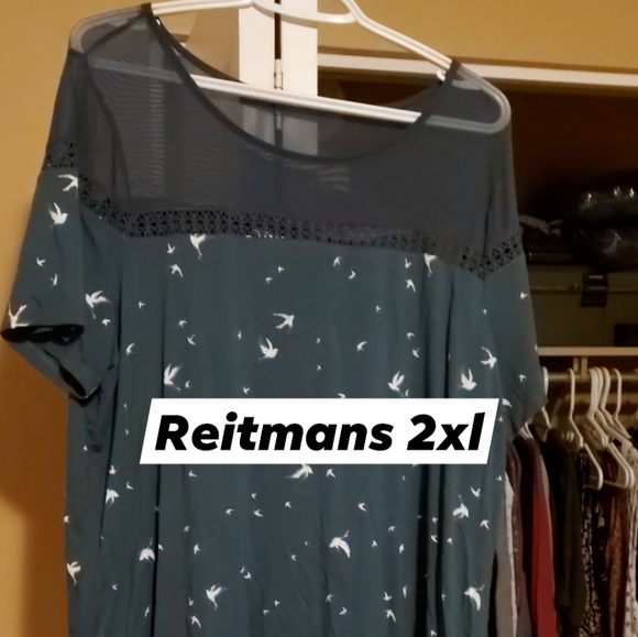 5 reitman's blouses - Picture 2 of 5